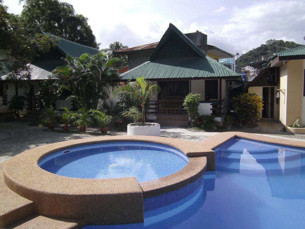 Seashore Beach Resort Puerto Galera Zewnętrze zdjęcie