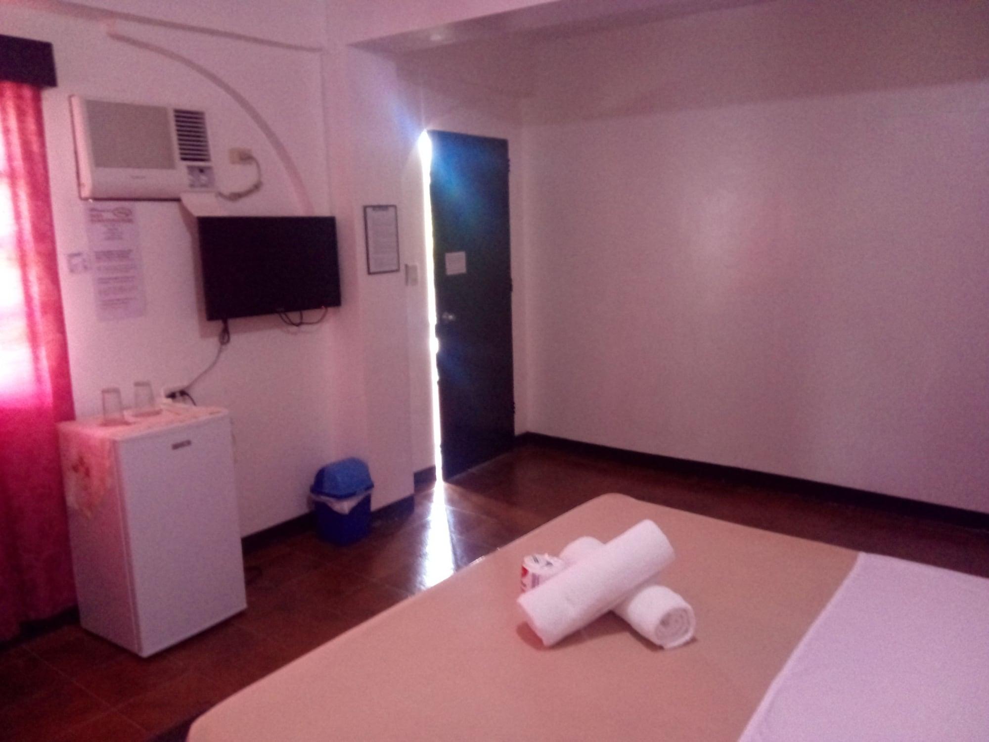 Seashore Beach Resort Puerto Galera Zewnętrze zdjęcie