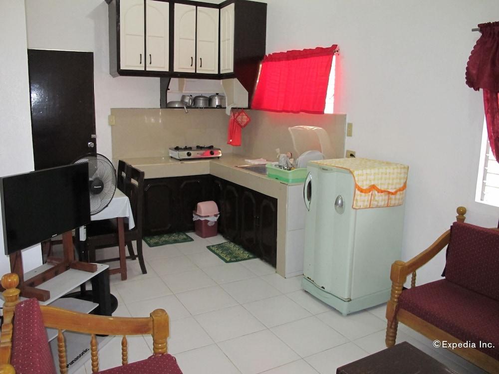 Seashore Beach Resort Puerto Galera Zewnętrze zdjęcie