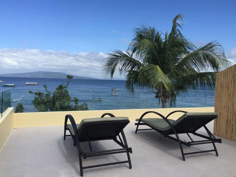 Seashore Beach Resort Puerto Galera Zewnętrze zdjęcie