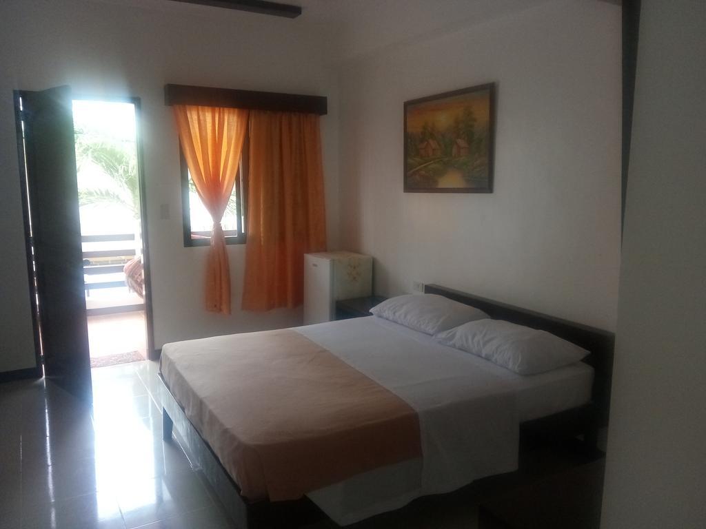 Seashore Beach Resort Puerto Galera Zewnętrze zdjęcie