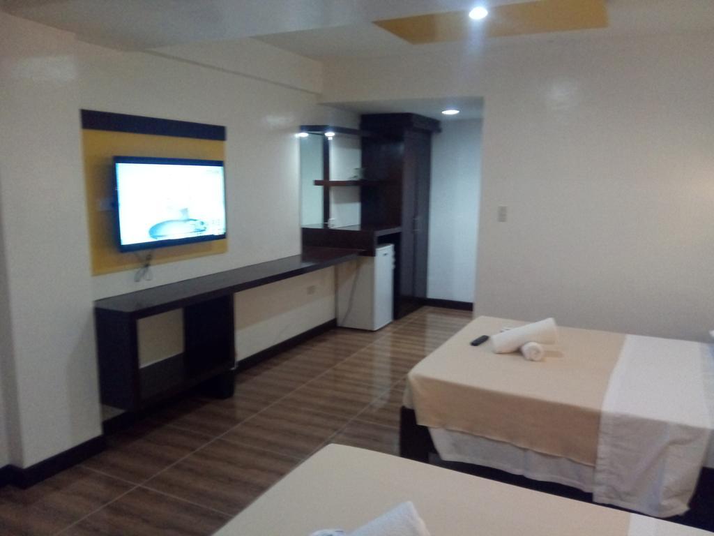 Seashore Beach Resort Puerto Galera Zewnętrze zdjęcie