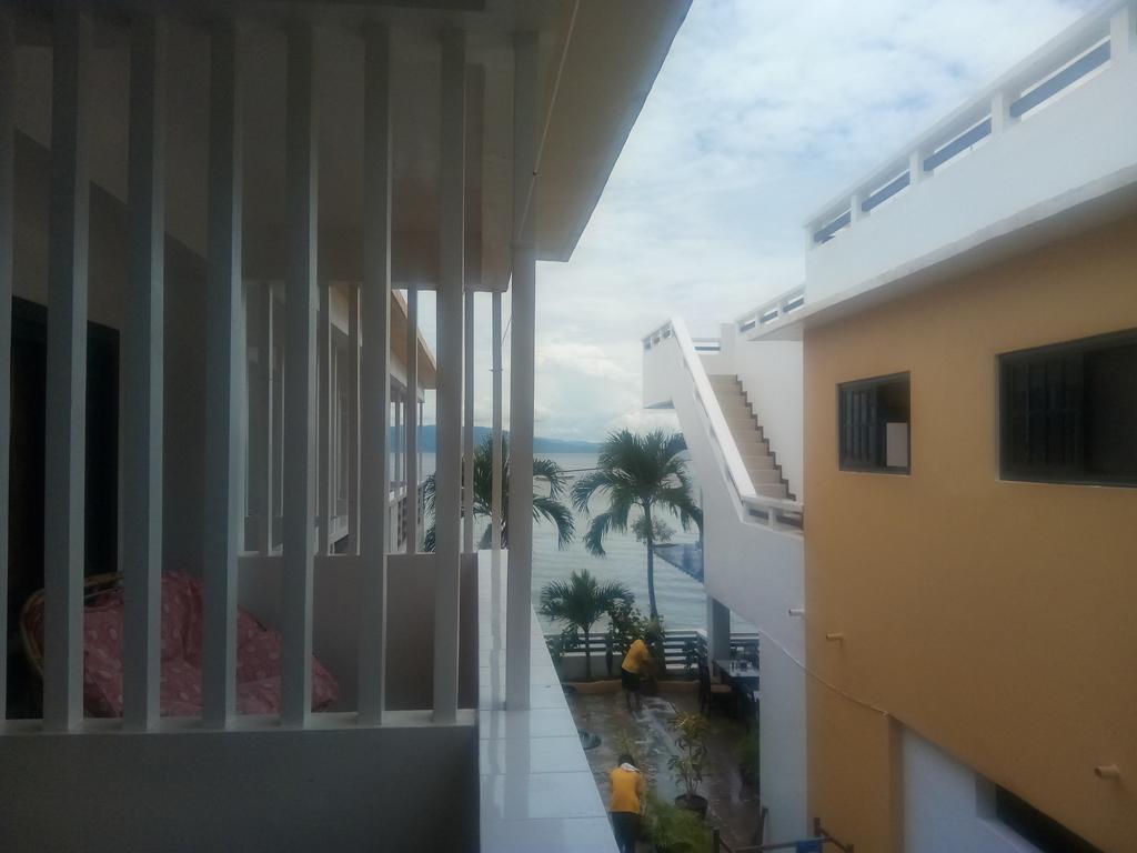 Seashore Beach Resort Puerto Galera Zewnętrze zdjęcie