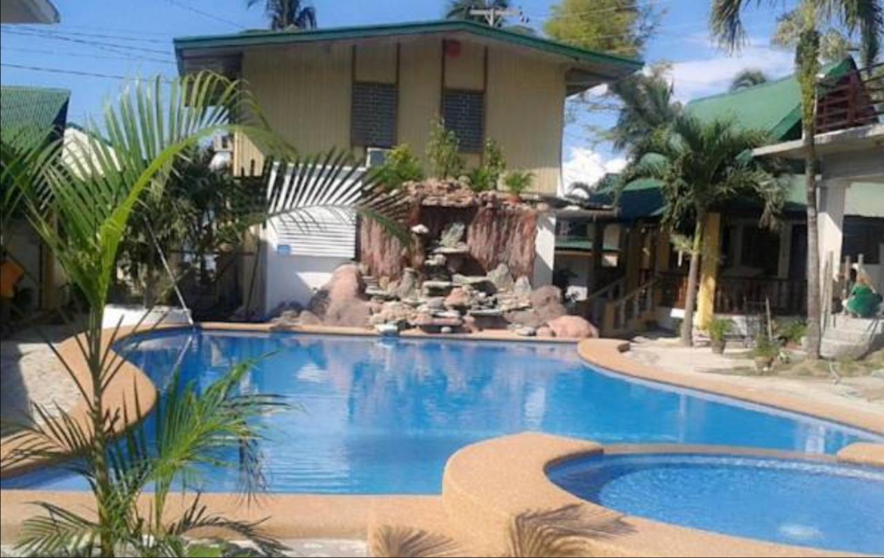 Seashore Beach Resort Puerto Galera Zewnętrze zdjęcie