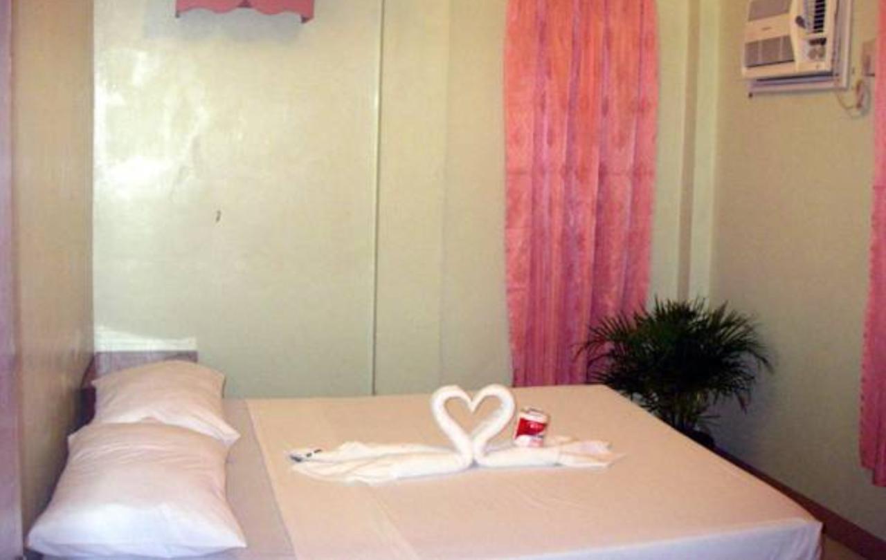 Seashore Beach Resort Puerto Galera Zewnętrze zdjęcie